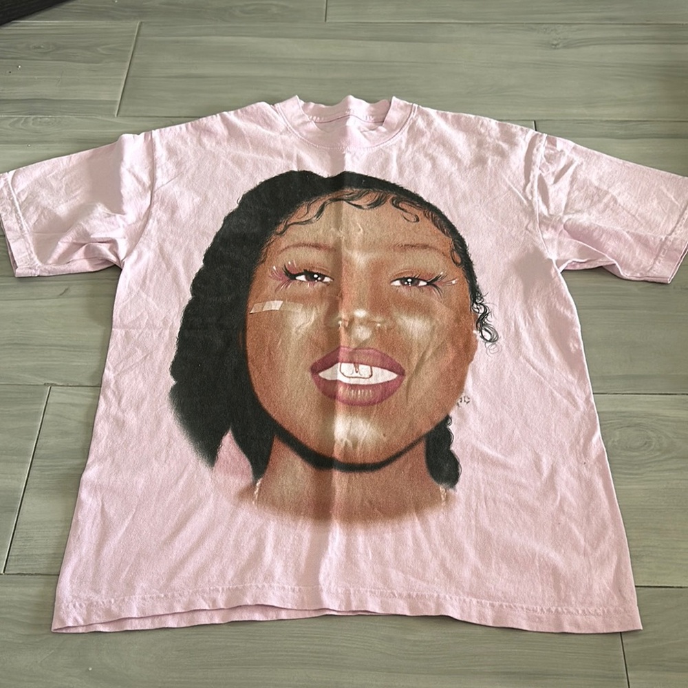 NWOT Drake Shirt I”ts All A Blur” Tour 2023 Her Loss Merch Rap Tee Concert